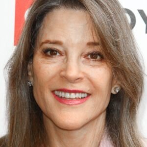 Photo of Marianne Williamson