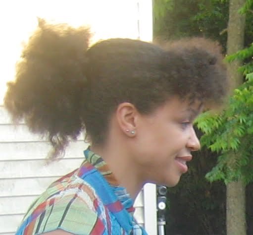 Photo of Nicole Leach
