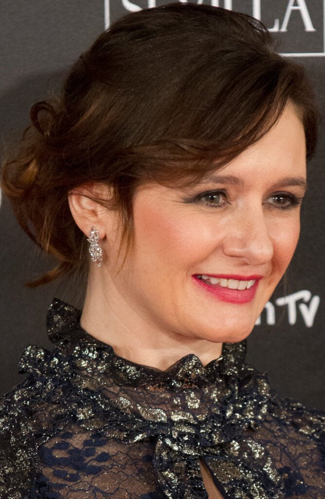 Is Emily Mortimer Dead Age Birthplace And Zodiac Sign