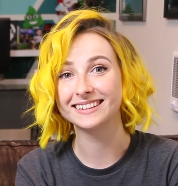 Photo of Tessa Violet