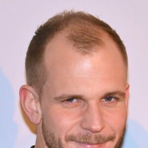 Photo of Gustaf Skarsgård