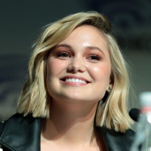 Photo of Olivia Holt