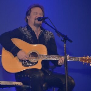 Photo of Travis Tritt
