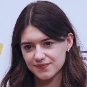Photo of Daisy Edgar-Jones