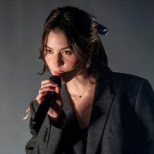 Photo of Gracie Abrams