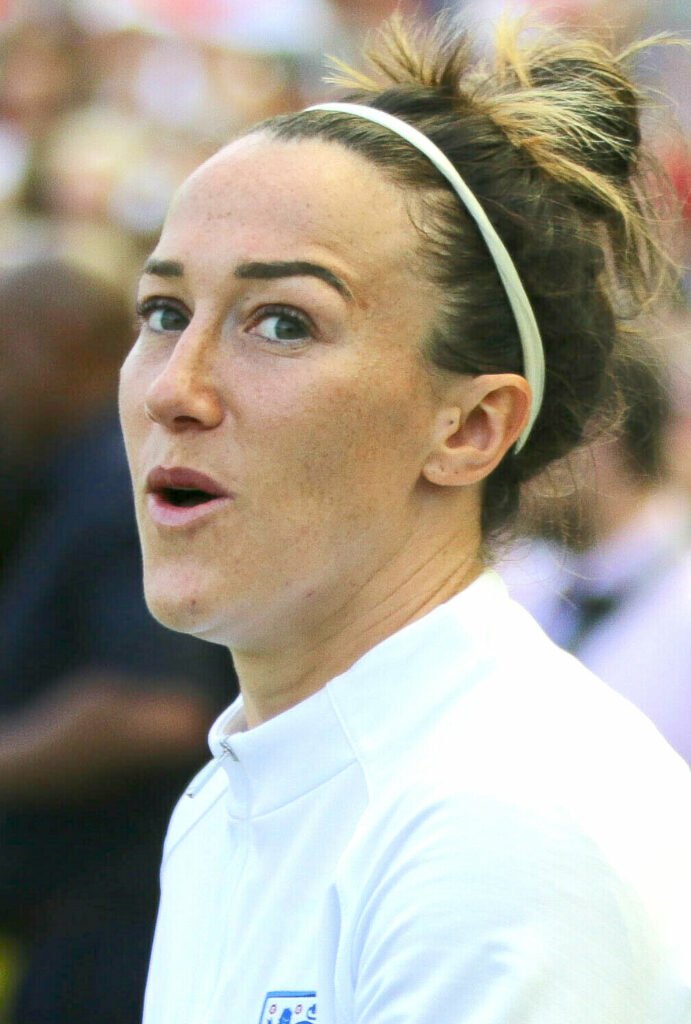 Photo of Lucy Bronze