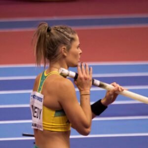 Photo of Nina Kennedy