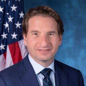 Photo of Dean Phillips