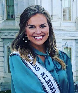 Photo of Hannah Brown