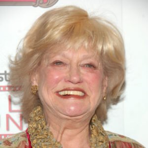 Photo of Suzanne Shepherd