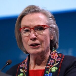 Photo of Carolyn Bennett